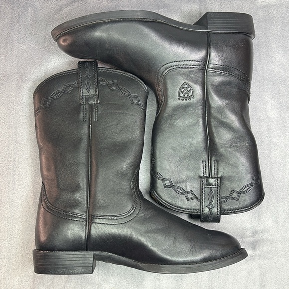 🔥🔥🔥Ariat Black Cowboy Boots Classic Western Design Size: 6.5C🔥🔥🔥 - Picture 6 of 12